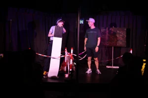 Photo of Sydney based actress Pamela Pilawa performing a family friendly theatre multilingual show interacting with the audience