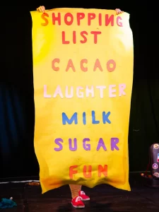 Photo of Sydney based actress Pamela Pilawa performing a family friendly theatre multilingual show in Sydney Fringe Festival